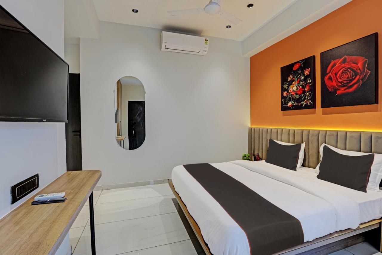 Hotel Lee Platinum Ahmedabad Exterior foto